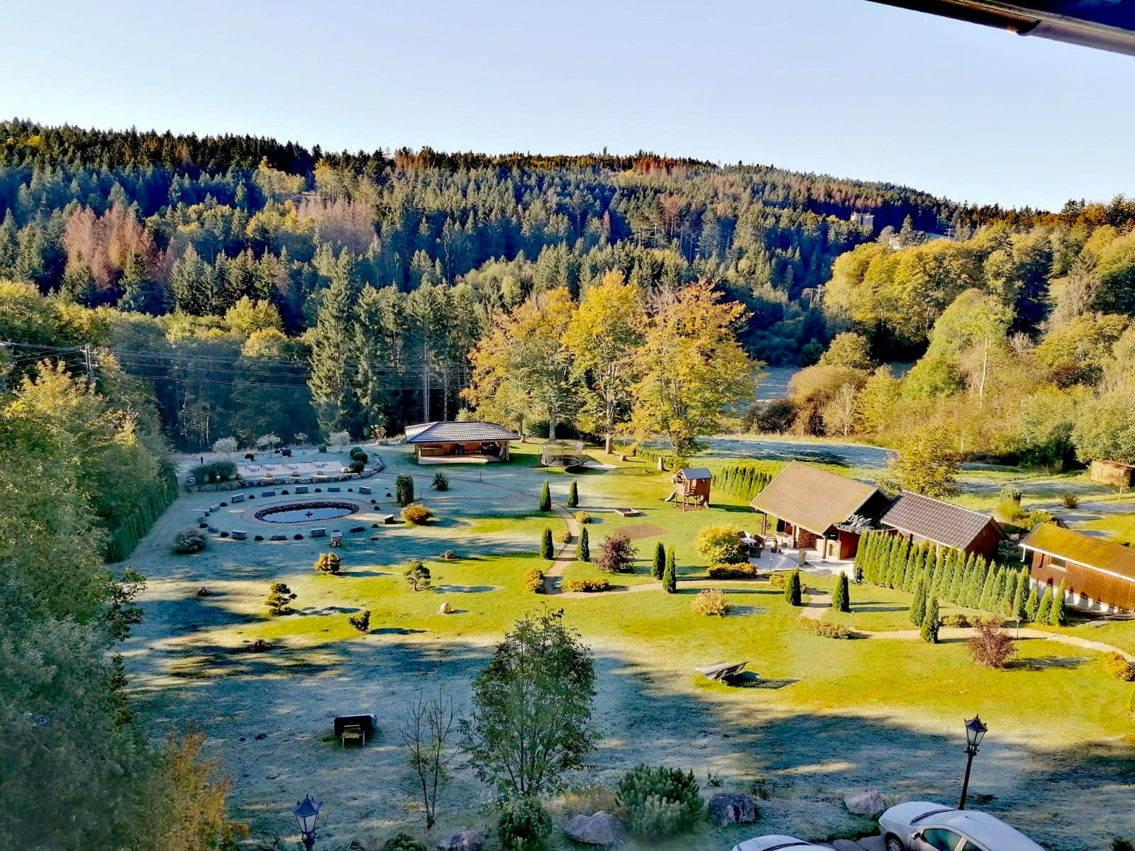 WELCOME TO Luxury Hotel